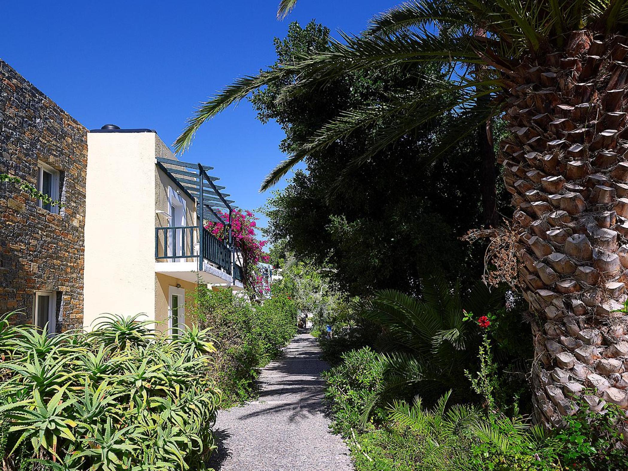 Sissi Bay Resort Exterior photo