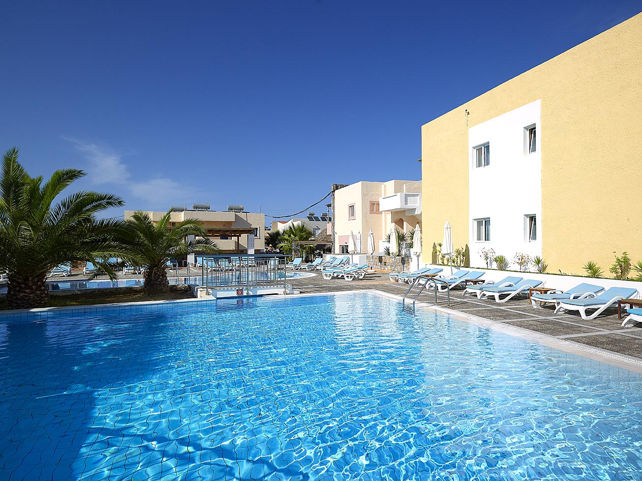 Sissi Bay Resort Exterior photo