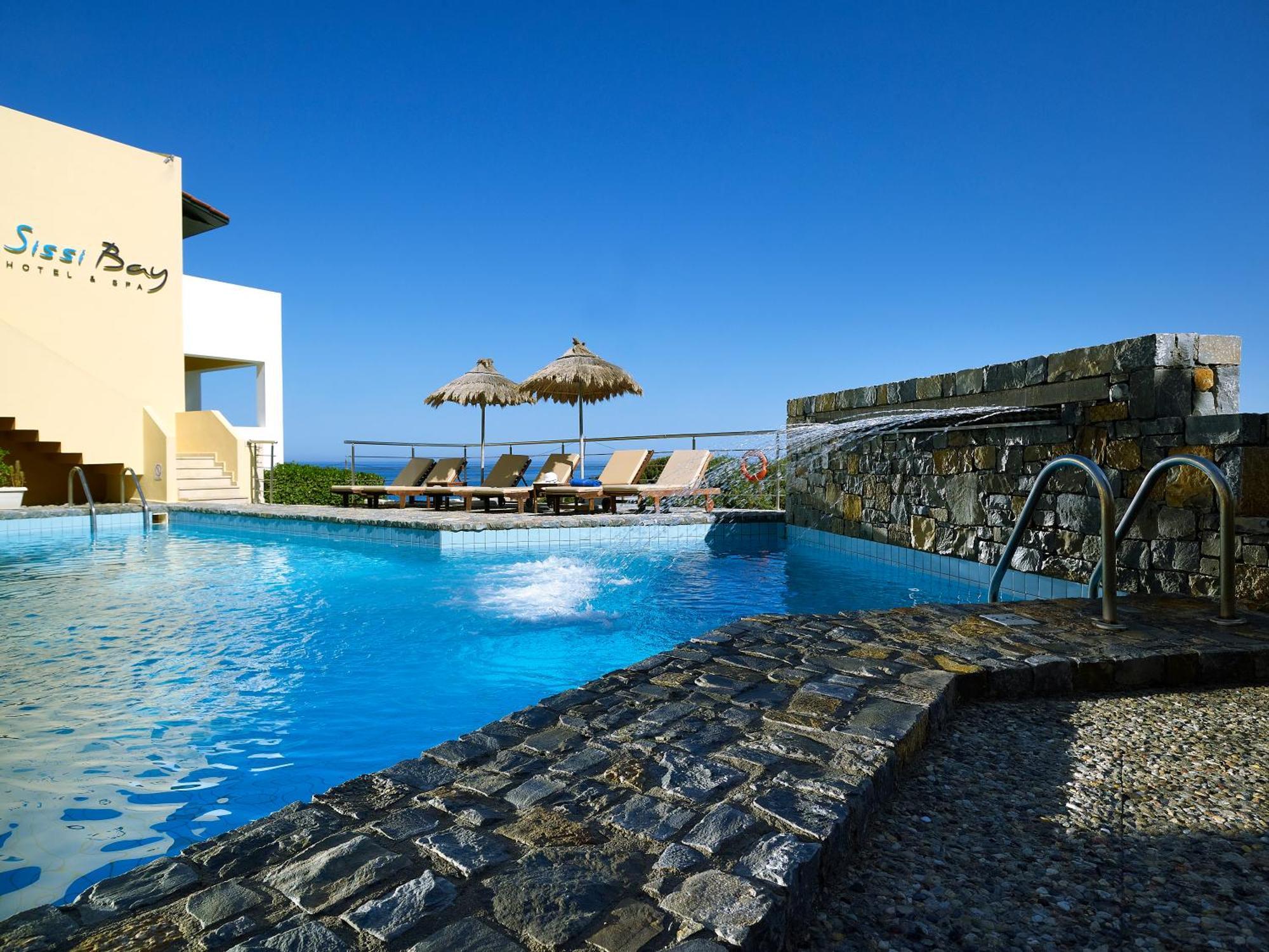 Sissi Bay Resort Exterior photo